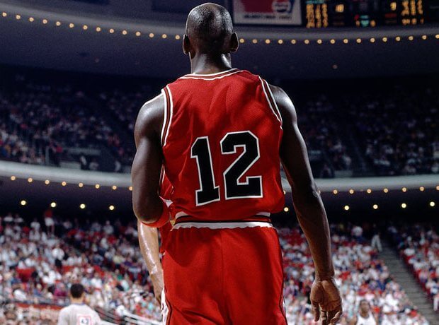 referencia Correa Cocinando La noche con el número 12 de Michael Jordan ⋆ Historias de la NBA